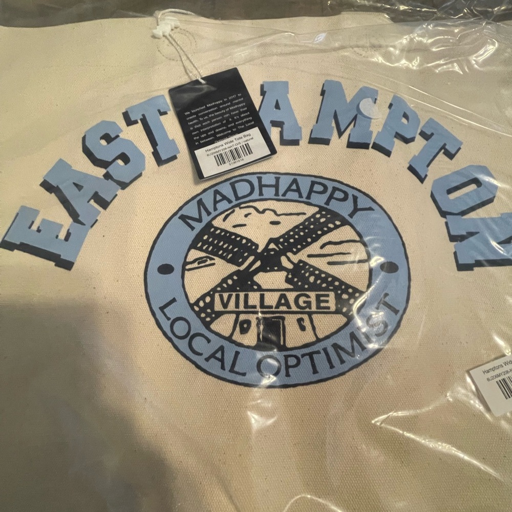 NWT MADHAPPY CANVAS TOTE BAG EAST HAMPTON NY LIMITED EDITION LOCAL OPTIMIST
